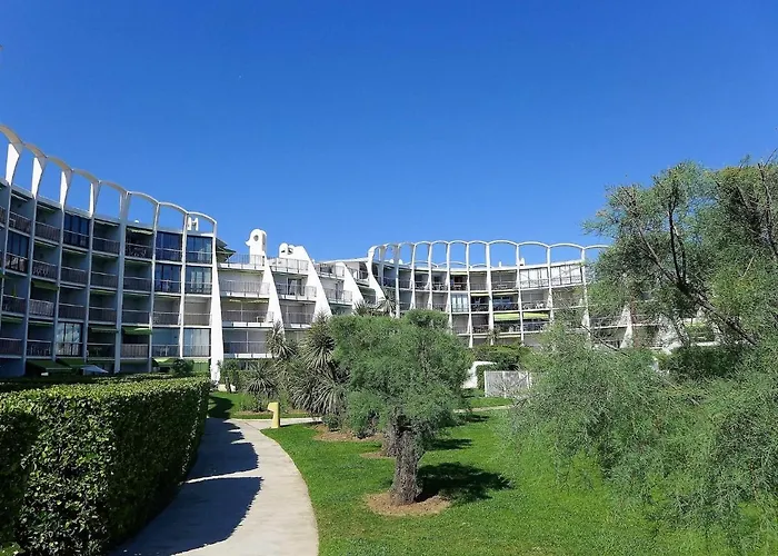 Apartment Les Belles Plages-6 By Interhome *